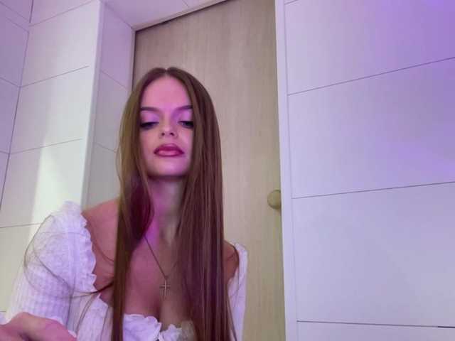 CharlotteMiu live cam on BongaCams