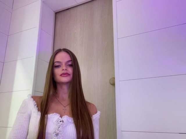 CharlotteMiu live cam on BongaCams