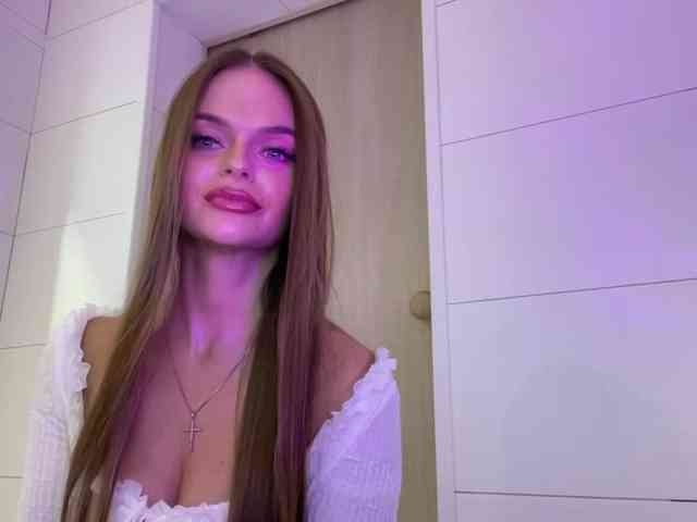 CharlotteMiu webcam