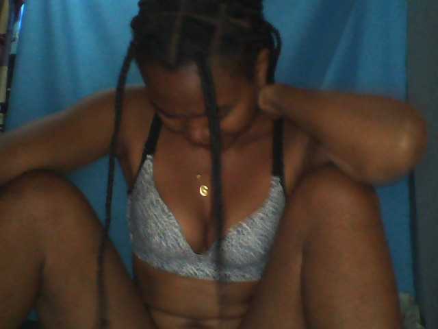 Tania6668