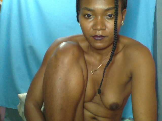 Tania6668 live cam preview