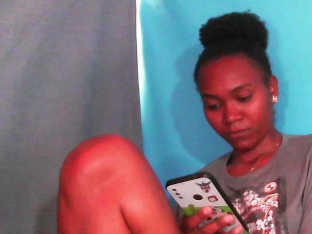 Tania6668 webcam