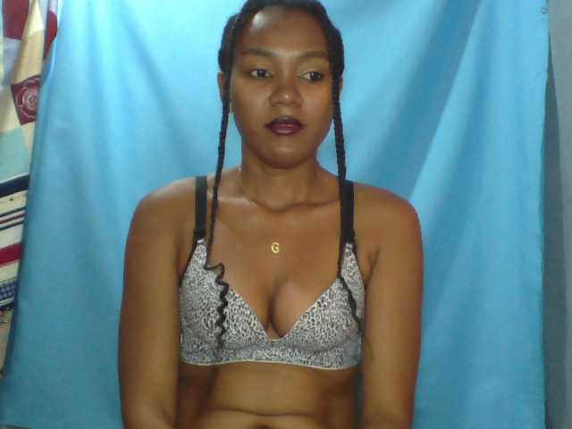 Tania6668 live cam preview