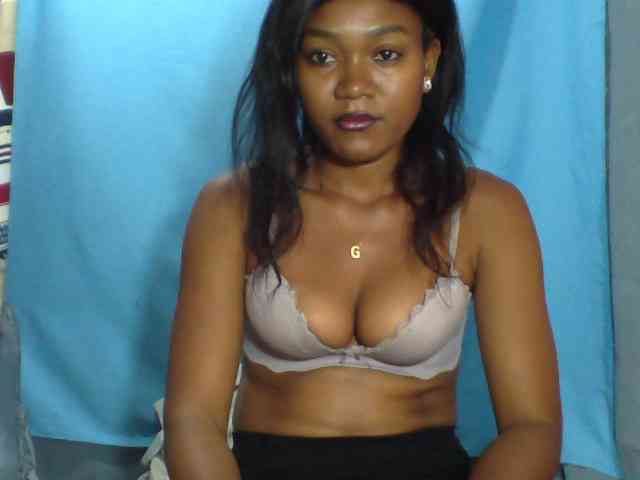 Tania6668 webcam