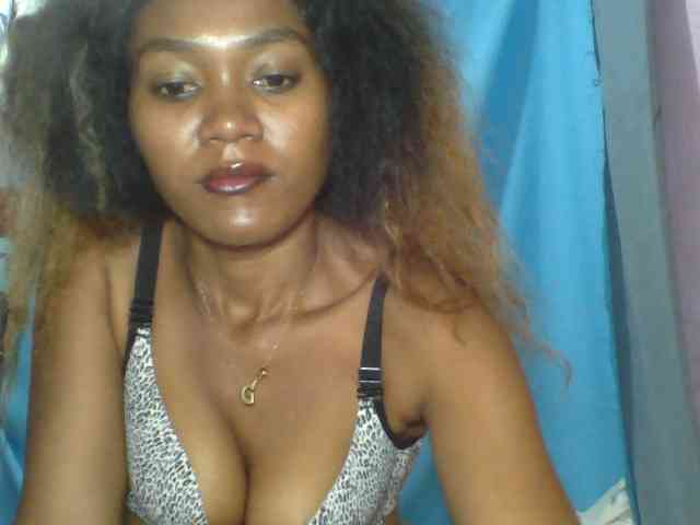 Tania6668 webcam