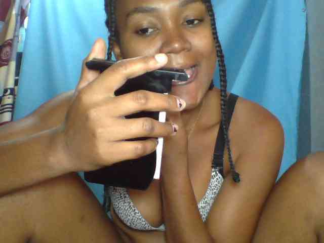 Tania6668 webcam