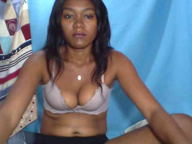 Tania6668 webcam