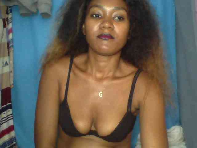 Tania6668 webcam