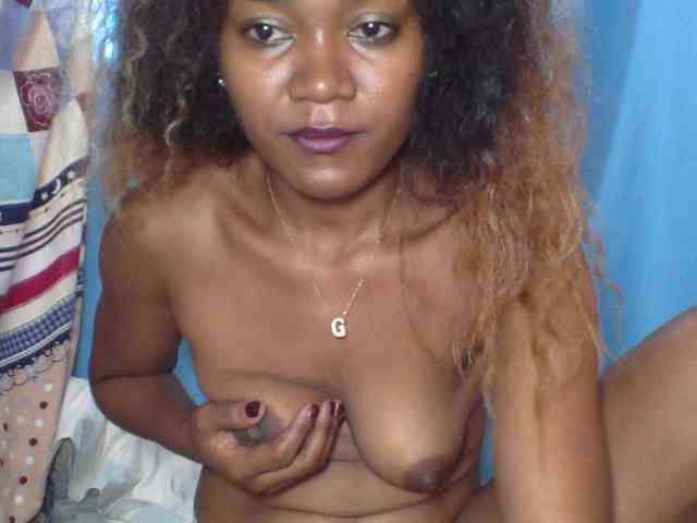 Tania6668 webcam