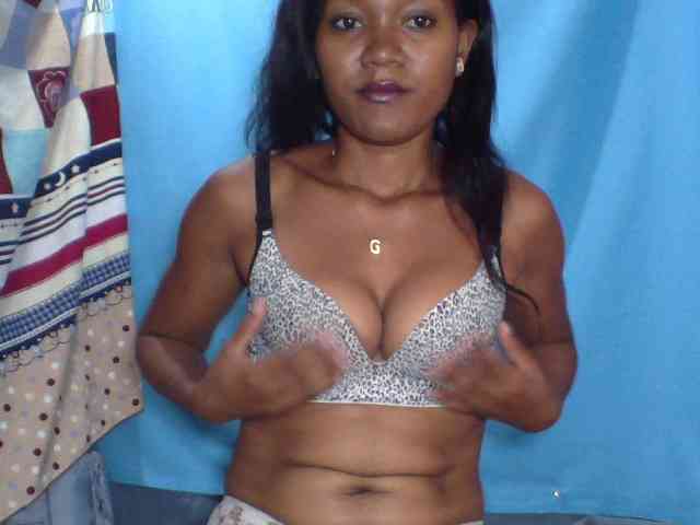 Tania6668 webcam