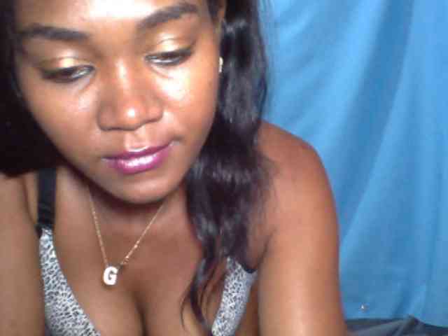 Tania6668 webcam