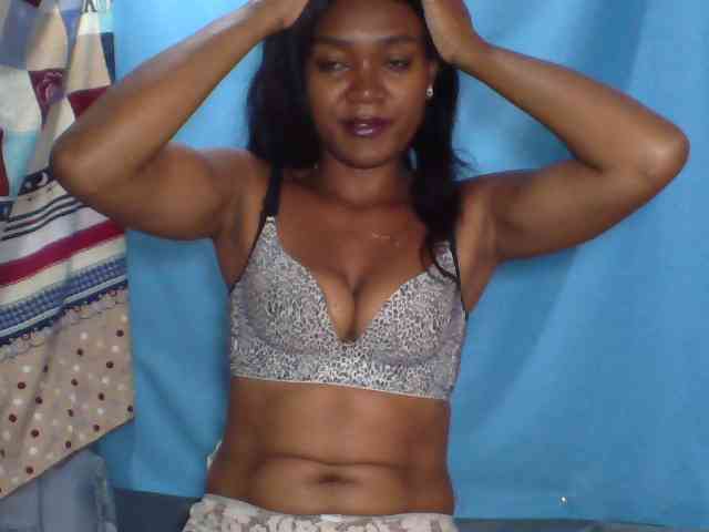 Tania6668 webcam