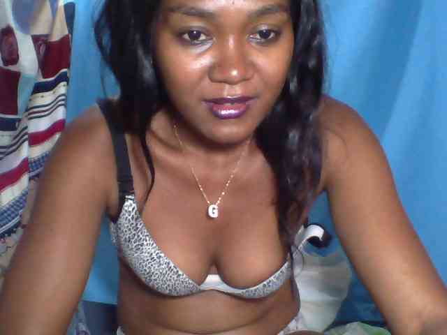 Tania6668 webcam