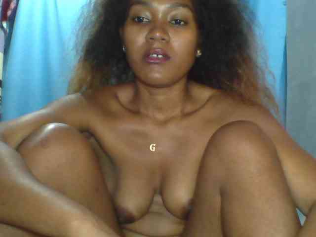 Tania6668 webcam