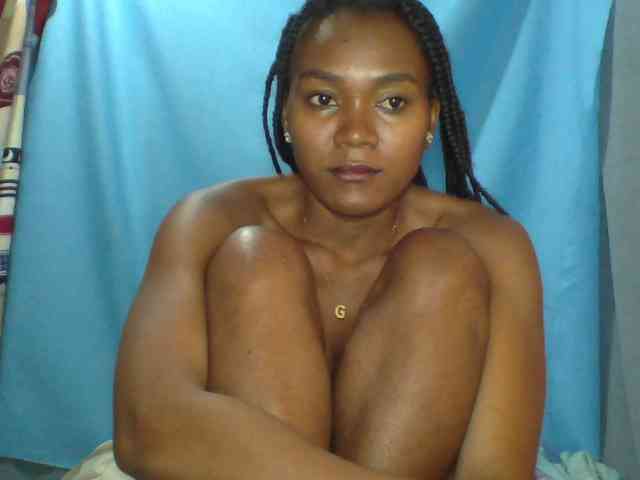 Tania6668 webcam
