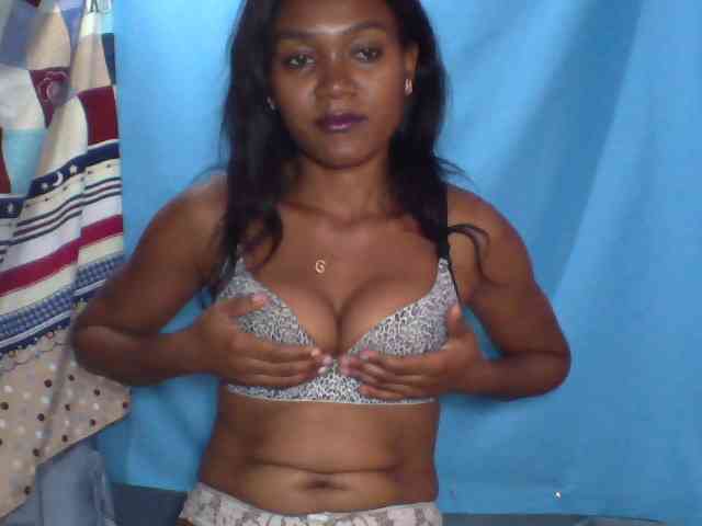 Tania6668 webcam
