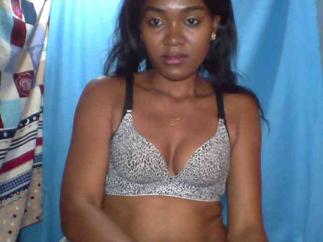 Tania6668 webcam