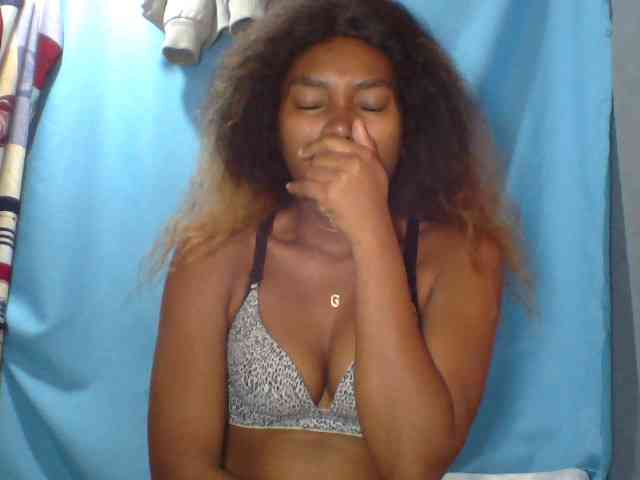 Tania6668 webcam