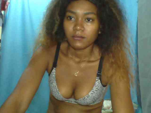 Tania6668 webcam