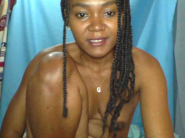 Tania6668 webcam