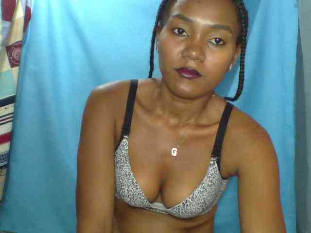 Tania6668 webcam