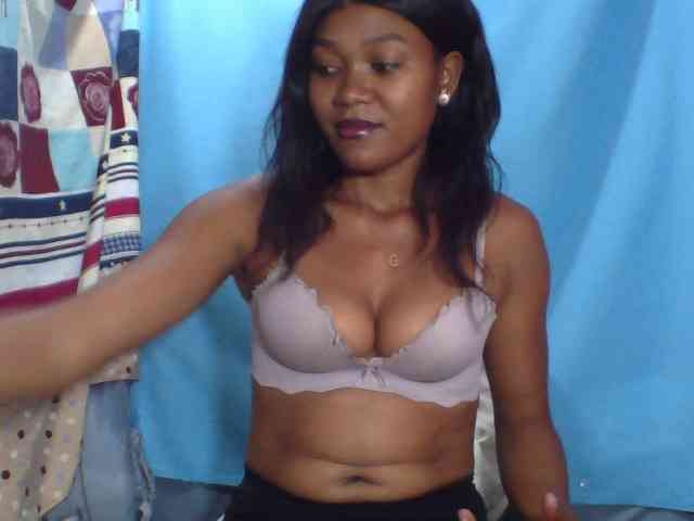 Tania6668 webcam