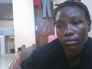 Petitecutie's Live Webcam