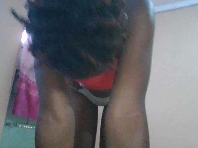 Petitecutie live cam on BongaCams