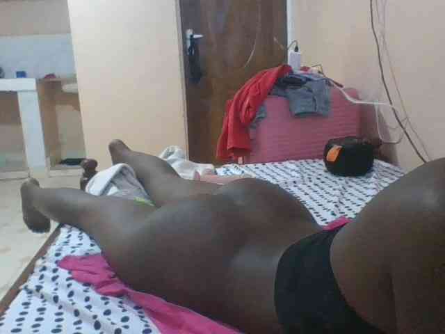 Model: Petitecutie