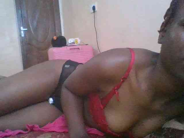 Model: Petitecutie