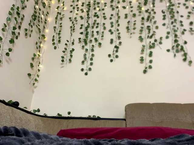 LunaLovee live cam on BongaCams