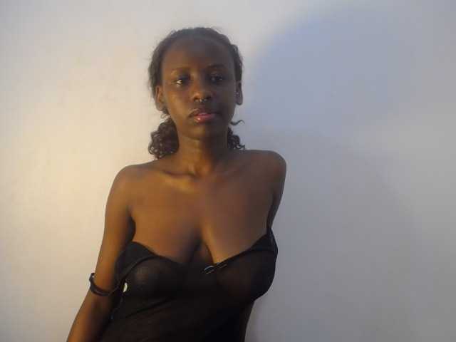 Cherrydoll8 live cam preview