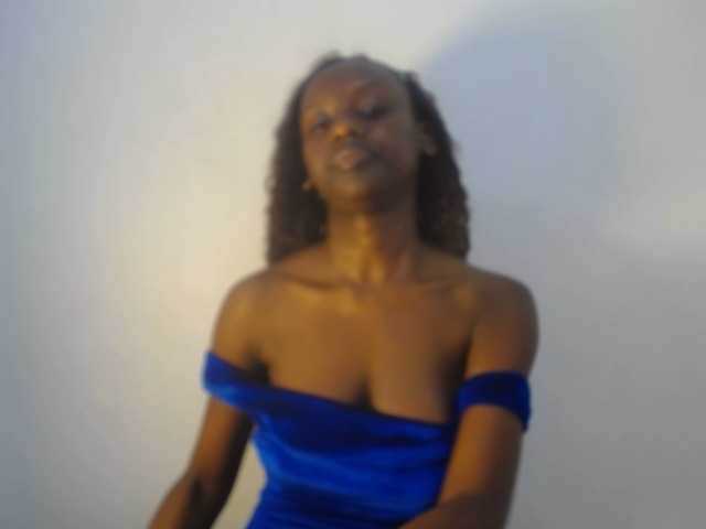 Cherrydoll8 live cam preview