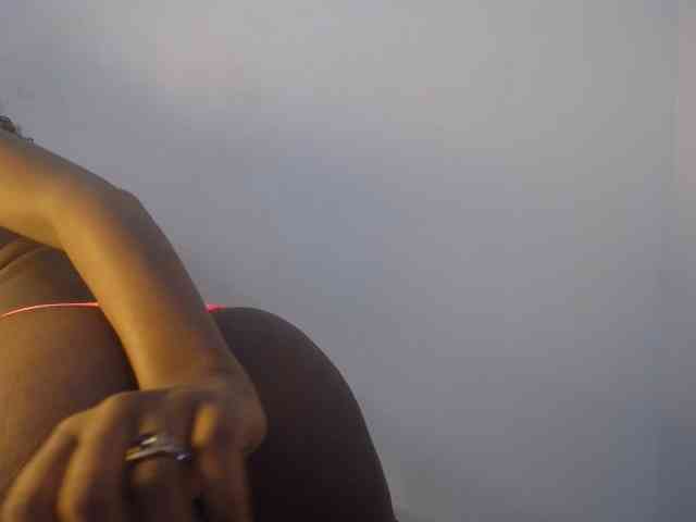 Cherrydoll8 webcam