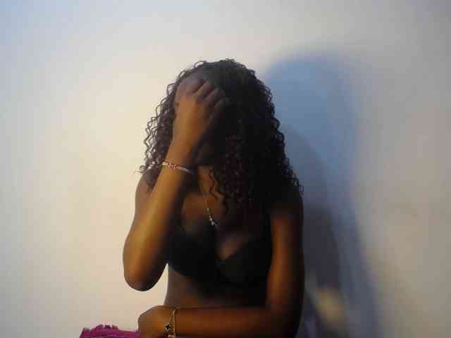 Cherrydoll8 webcam