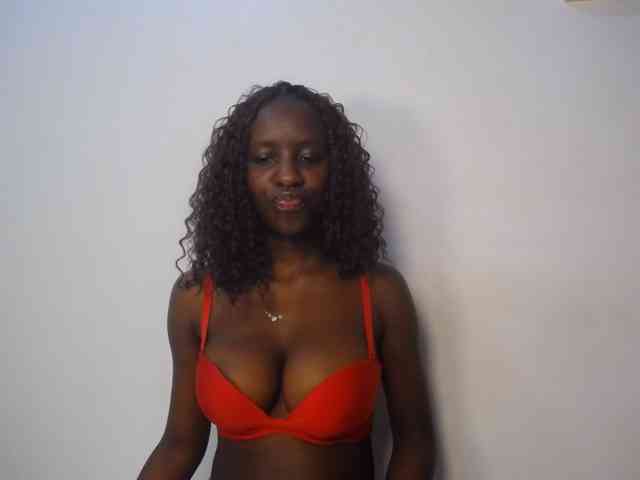 Cherrydoll8 webcam