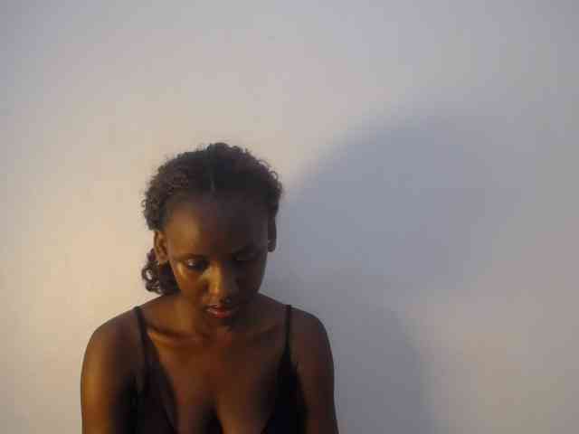 Cherrydoll8 webcam