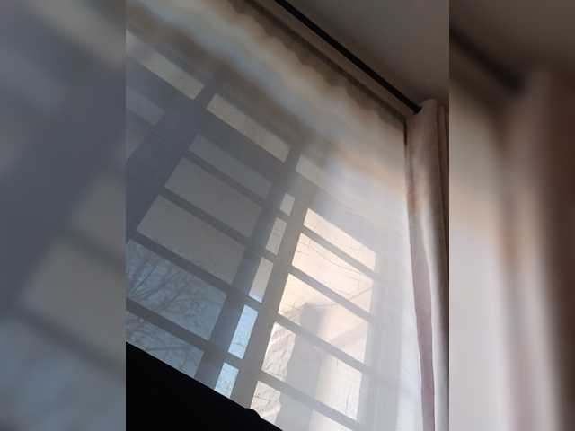Cutesilence live cam on BongaCams