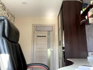 AnnaHoupt