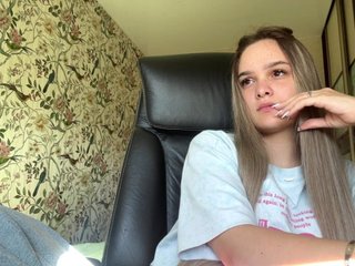 AnnaHoupt