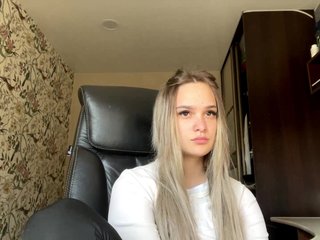 AnnaHoupt Porn Show