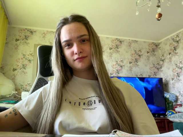 AnnaHoupt live cam on BongaCams