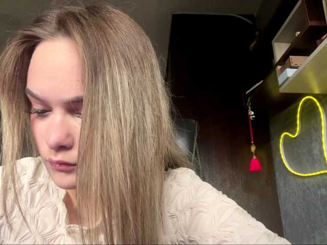 AnnaHoupt