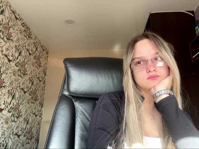 AnnaHoupt