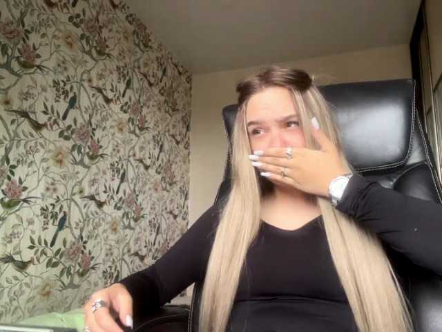 AnnaHoupt
