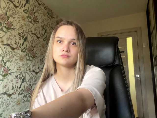 AnnaHoupt