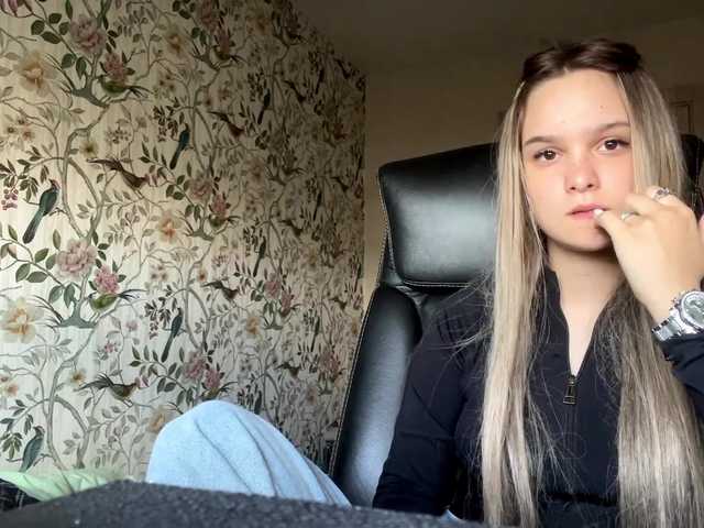 AnnaHoupt