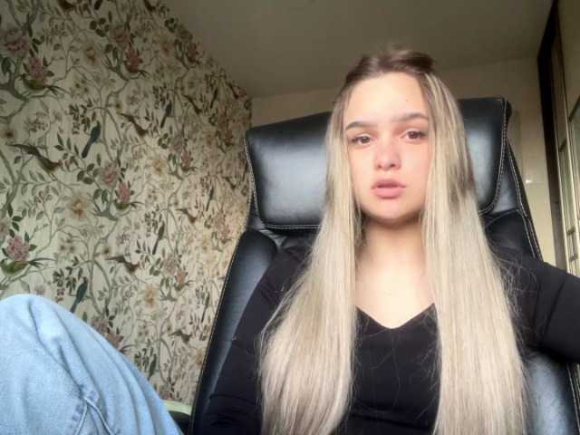 AnnaHoupt