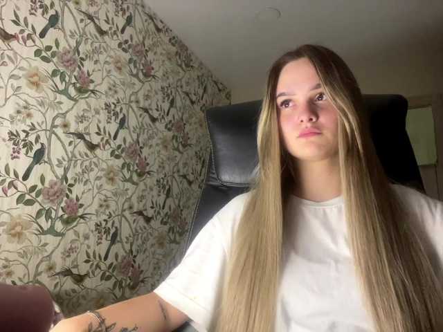 AnnaHoupt