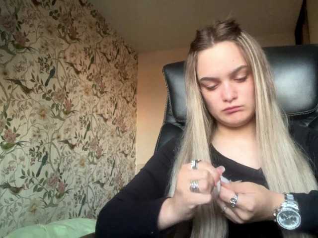 AnnaHoupt live cam on BongaCams